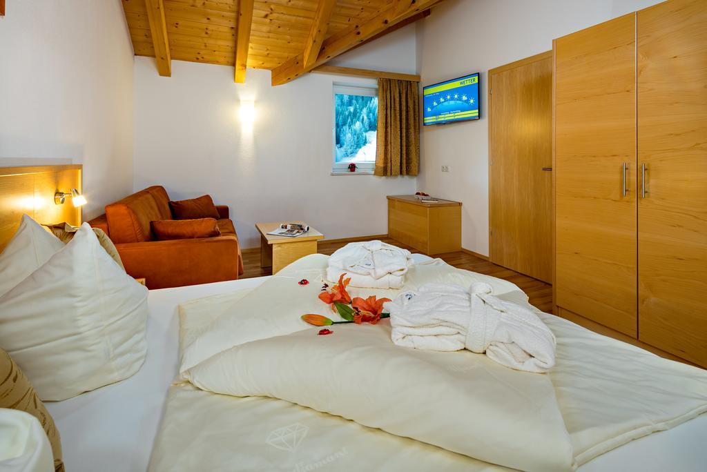 Aparthotel Alpendiamant Serfaus Wachter Gmbh Dış mekan fotoğraf